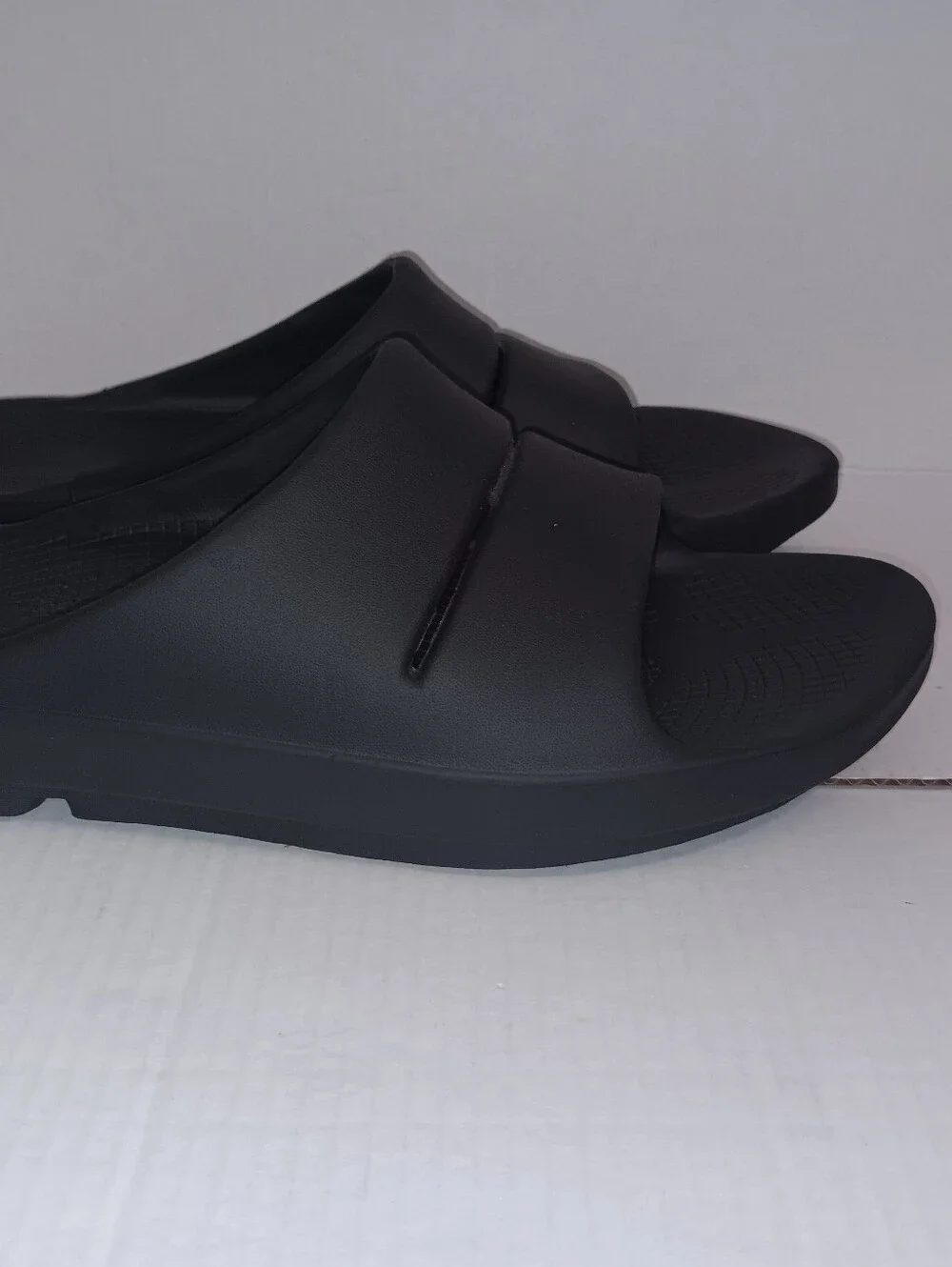 OOFOS OOAHH SLIDE SANDALS BLACK MEN'S SIZE 14